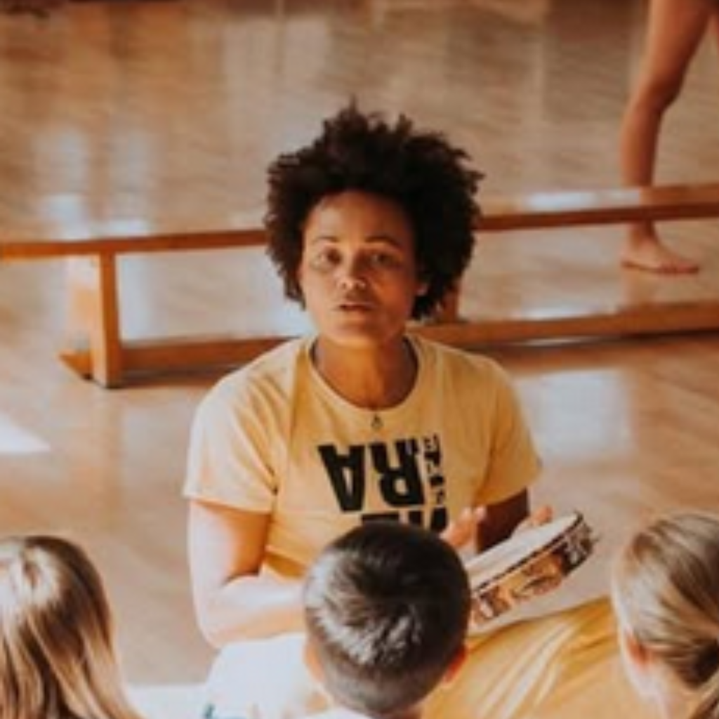 Elaine la prof de capoeira et samba